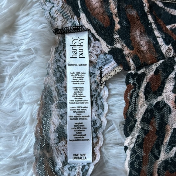 (3) Hanky Panky lowrise thong - Picture 11 of 12